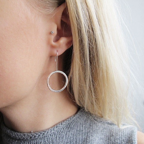 Ohrringe aus recyceltem Silber